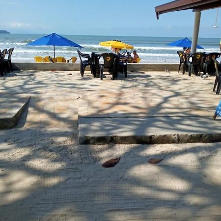 Kitinet Da Casa Azul Praia Das Toninhas أوباتوبا المظهر الخارجي الصورة